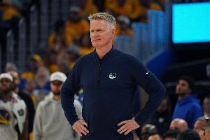 科尔:开拓者打得我们毫无还手之力 波特兰的球迷会喜欢这支队伍 科尔:开拓者打得我们毫无还手之力 波特兰的球迷会喜欢这支队伍