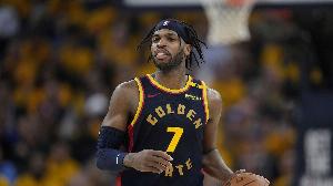 没啥存在感!希尔德半场2投0中 仅靠两次罚球拿到2分3助攻 没啥存在感!希尔德半场2投0中 仅靠两次罚球拿到2分3助攻