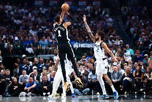 格里芬:文班在努力增强比赛意志 想象一下四五年后的他会多恐怖 格里芬:文班在努力增强比赛意志 想象一下四五年后的他会多恐怖