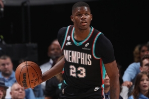 莫兰特:这是我在训练营看到的科沃德 一直在等他打出这样表现 莫兰特:这是我在训练营看到的科沃德 一直在等他打出这样表现