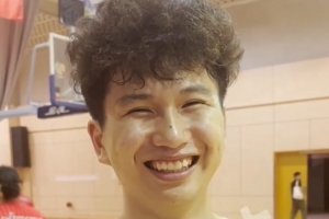 张文杰:广州偏向以外教为主的训练 从国外回来就会感觉适应一点 张文杰:广州偏向以外教为主的训练 从国外回来就会感觉适应一点