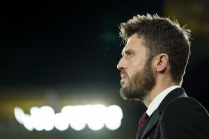 卡里克:曼联让前锋回撤到中场支持B费和卡塞米罗 库尼亚回追积极 卡里克:曼联让前锋回撤到中场支持B费和卡塞米罗 库尼亚回追积极