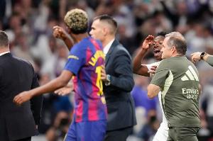 龙赛罗:亚马尔对有15座欧冠奖杯的皇马不尊重,这点燃皇马斗志 龙赛罗:亚马尔对有15座欧冠奖杯的皇马不尊重,这点燃皇马斗志