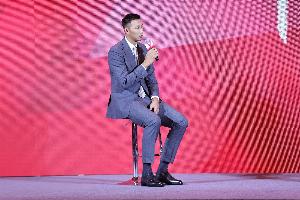 易建联个人社媒自去年陷嫖娼传闻后首次更新 发布生日动态 易建联个人社媒自去年陷嫖娼传闻后首次更新 发布生日动态