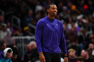 大胜奇才!黄蜂主帅:队员之间非常团结负责 我很喜欢这种氛围 大胜奇才!黄蜂主帅:队员之间非常团结负责 我很喜欢这种氛围