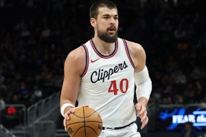 卢:对面没有大量使用克林根&杨瀚森 故祖巴茨进攻参与度有所提升 卢:对面没有大量使用克林根&杨瀚森 故祖巴茨进攻参与度有所提升