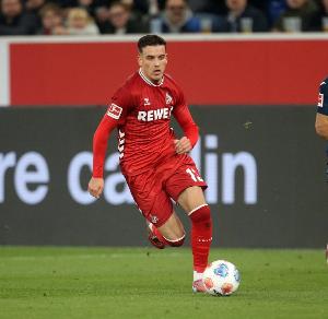 记者:拜仁等队有意科隆边锋萨义德-马拉,冬窗签下后回租 记者:拜仁等队有意科隆边锋萨义德-马拉,冬窗签下后回租