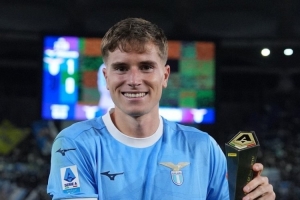 远射制胜!巴什奇当选拉齐奥1-0尤文全场最佳球员 远射制胜!巴什奇当选拉齐奥1-0尤文全场最佳球员