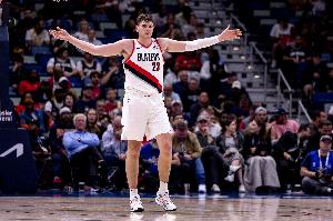 克林根:休赛期投入了大量努力 希望本赛季我们能打出自己的风格 克林根:休赛期投入了大量努力 希望本赛季我们能打出自己的风格