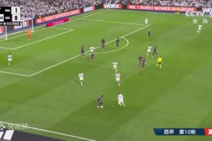 这就是国家德比🤯皇萨中场缠斗人仰马翻,数数10秒内几次犯规? 这就是国家德比🤯皇萨中场缠斗人仰马翻,数数10秒内几次犯规?