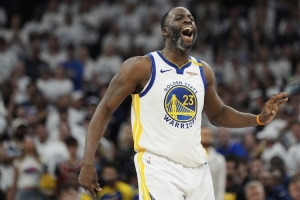 追梦:上赛季35岁的我入选一防 这赛季我还想再来一次 追梦:上赛季35岁的我入选一防 这赛季我还想再来一次