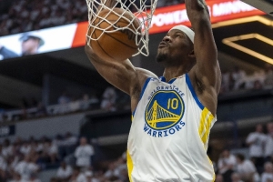 手感火热!巴特勒上半场6中5得16分3板1助&三分2中2 得分两队最高 手感火热!巴特勒上半场6中5得16分3板1助&三分2中2 得分两队最高