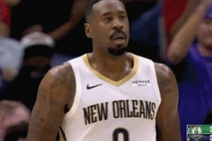 还能翻江倒海!小乔丹内线补篮得手后加罚也有 还能翻江倒海!小乔丹内线补篮得手后加罚也有