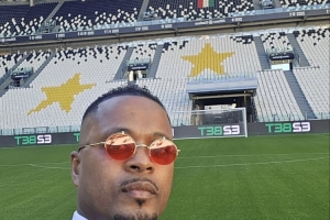 重返尤文主场!埃弗拉晒照:回家真好,一段永不结束的爱情故事 重返尤文主场!埃弗拉晒照:回家真好,一段永不结束的爱情故事