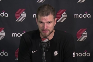 时间要自己争取!斯普利特:我会观察谁在主动冲抢 以此调整轮换 时间要自己争取!斯普利特:我会观察谁在主动冲抢 以此调整轮换