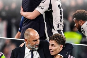 伊尔迪兹告别图多尔:谢谢您所做的一切,祝未来一切顺利🙌 伊尔迪兹告别图多尔:谢谢您所做的一切,祝未来一切顺利🙌