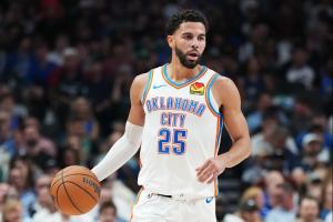 雷霆又打出来一个!二年级米切尔替补场均18.2分3.8板3助1.2断 雷霆又打出来一个!二年级米切尔替补场均18.2分3.8板3助1.2断