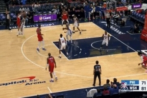 万箭齐发!凯肖恩-乔治三分射进还要加罚 奇才轰14-3领先76人15分 万箭齐发!凯肖恩-乔治三分射进还要加罚 奇才轰14-3领先76人15分