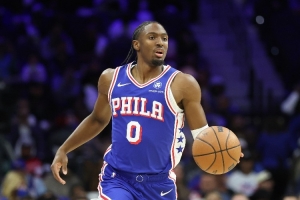 比尔-西蒙斯:马克西进步最大 他已经和米切尔&布伦森同一档了 比尔-西蒙斯:马克西进步最大 他已经和米切尔&布伦森同一档了