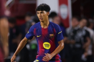 世体:西汉姆联关注巴萨17岁新星德罗,可能冬窗开出报价 世体:西汉姆联关注巴萨17岁新星德罗,可能冬窗开出报价