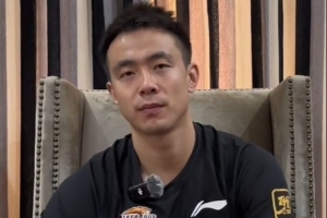 赵继伟:希望让球迷们看到精彩的比赛 也看到我们很好的精神面貌 赵继伟:希望让球迷们看到精彩的比赛 也看到我们很好的精神面貌