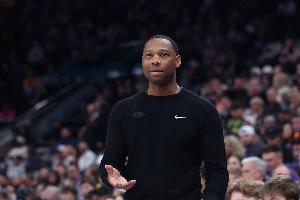 威利-格林谈惨败:我们必须彼此信任 所有人更努力地去竞争 威利-格林谈惨败:我们必须彼此信任 所有人更努力地去竞争