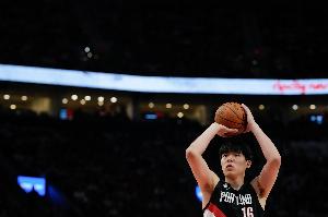 曾令旭:杨瀚森打的没啥毛病 但沉退防守这问题短时间内解决不了 曾令旭:杨瀚森打的没啥毛病 但沉退防守这问题短时间内解决不了