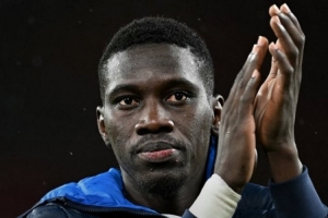 萨尔今年4战利物浦均能破门,同期13球中有5球是对红军打进 萨尔今年4战利物浦均能破门,同期13球中有5球是对红军打进