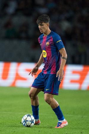 世体:巴萨小将伯纳尔有望再获U21征召,11月出战两场 世体:巴萨小将伯纳尔有望再获U21征召,11月出战两场