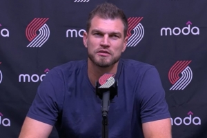 斯普利特:爵士是联盟进攻篮板最强的球队 在西部没有轻松的比赛 斯普利特:爵士是联盟进攻篮板最强的球队 在西部没有轻松的比赛