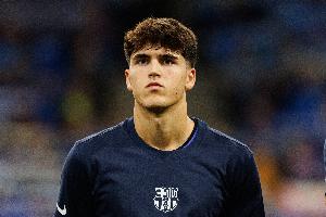 每体:库巴西、莱万、奥尔莫参加巴萨训练,佩德里因伤缺席 每体:库巴西、莱万、奥尔莫参加巴萨训练,佩德里因伤缺席