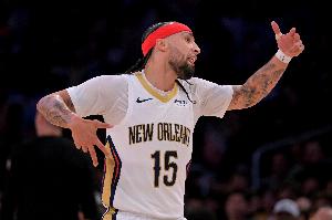 费尔斯:阿尔瓦拉多未来会成为主帅 看不懂的战术他能拆解清楚 费尔斯:阿尔瓦拉多未来会成为主帅 看不懂的战术他能拆解清楚