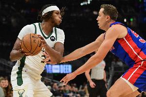 特纳称步行者在哈利受伤后不需要他了?队记:就是钱不到位而已 特纳称步行者在哈利受伤后不需要他了?队记:就是钱不到位而已