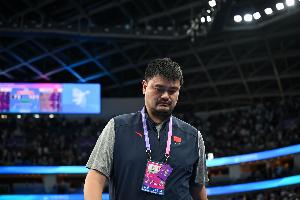 去年今日:姚明辞去中国篮协主席一职 郭振明成为新一任篮协主席 去年今日:姚明辞去中国篮协主席一职 郭振明成为新一任篮协主席