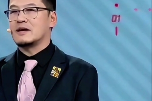 杨毅:16号顺位不低了 瀚森别觉得4-5分钟少 每一秒都得玩命 杨毅:16号顺位不低了 瀚森别觉得4-5分钟少 每一秒都得玩命