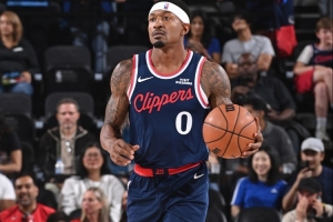 缺席了过去2场!NBA杯快船迎战鹈鹕 比尔不在伤病名单 缺席了过去2场!NBA杯快船迎战鹈鹕 比尔不在伤病名单