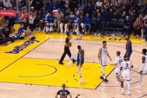 跳舞嘲讽!追梦:阿尔达马罚丢那俩球的时候 我让他彻底成了小丑 跳舞嘲讽!追梦:阿尔达马罚丢那俩球的时候 我让他彻底成了小丑