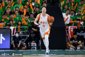 WCBA面临巨大挑战:参赛球队规模缩小、本土大牌球员去向难定 WCBA面临巨大挑战:参赛球队规模缩小、本土大牌球员去向难定