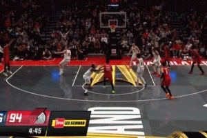 悬念来了!克里斯-穆雷三分命中&开拓者仅落后2分 悬念来了!克里斯-穆雷三分命中&开拓者仅落后2分