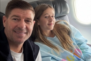 吾家有女初长成!杰拉德社媒晒照祝女儿14岁生日快乐 吾家有女初长成!杰拉德社媒晒照祝女儿14岁生日快乐