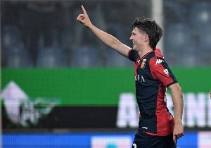 斯基拉:尤文、国米、罗马关注热那亚24岁中场弗伦德鲁普 斯基拉:尤文、国米、罗马关注热那亚24岁中场弗伦德鲁普