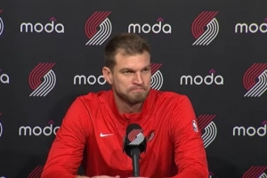 NBA杯拿下掘金!斯普利特:球员都准备好了 并且发挥出了最佳水平 NBA杯拿下掘金!斯普利特:球员都准备好了 并且发挥出了最佳水平