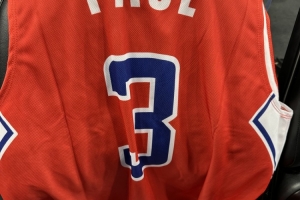 小吧观赛快船VS鹈鹕 主场给每位球迷赠送保罗快船1.0时期球衣 小吧观赛快船VS鹈鹕 主场给每位球迷赠送保罗快船1.0时期球衣