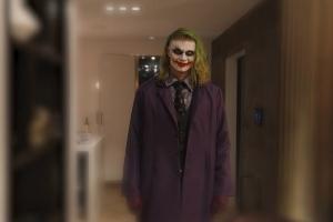 几分像?🤣哈兰德万圣节扮“小丑”去商店买尿布,被轻松认出 几分像?🤣哈兰德万圣节扮“小丑”去商店买尿布,被轻松认出