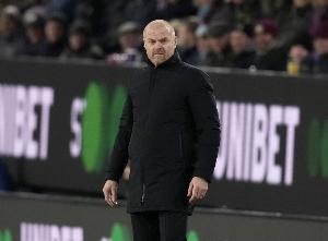 戴奇:曼联被给了不该给的角球,这对比赛结果影响很大 戴奇:曼联被给了不该给的角球,这对比赛结果影响很大