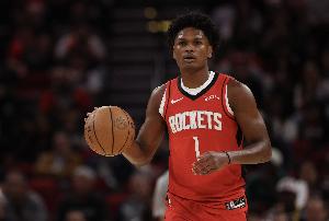 不太理想！阿门13中6拿到14分8板5助3断1帽