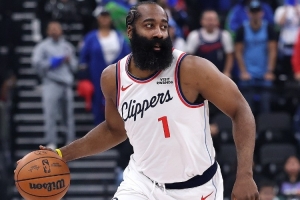 和卢交流过自己的出场时间？哈登：我感觉真的很好 感觉更年轻了