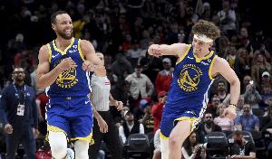 美记：队内好多人对波杰姆超越库里的言论翻白眼还不断调侃他