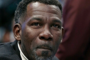 Shams：杜蒙将任命迈克尔·芬利和马特·里卡迪任临时管理层