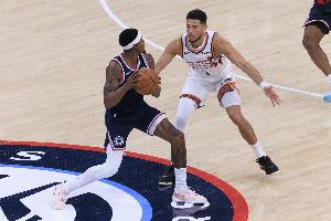 啊😳？Shams：比尔是在对阵老东家太阳的比赛中受伤的